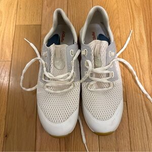 OluKai Women's Cream and White Sneakers